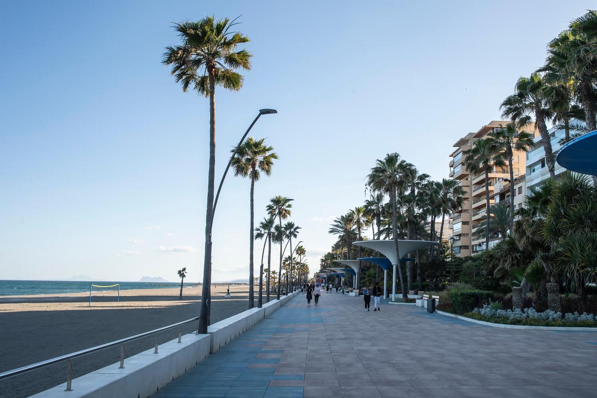 Los Aticos Estepona Eksteriør bilde